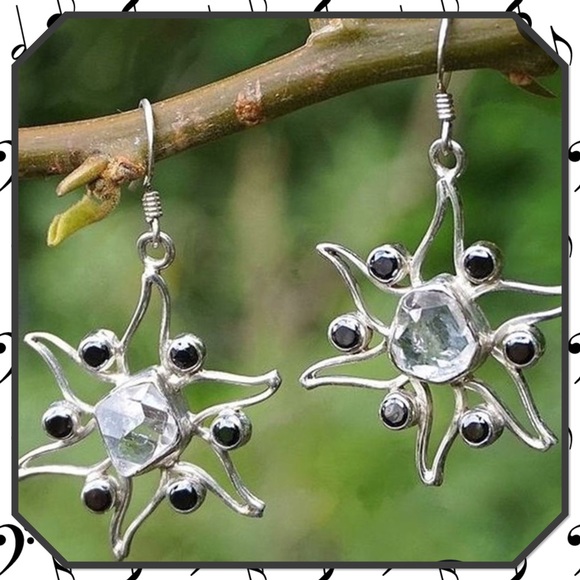 đź–¤Newđź–¤Cute Earrings - Picture 2 of 2